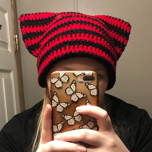 Black and Red Crochet Cat Ear Beanie - Picture 1 of 4